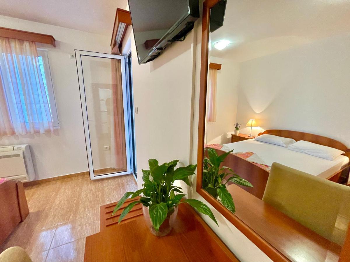 Apartments Boreta Becici Budva Exterior photo