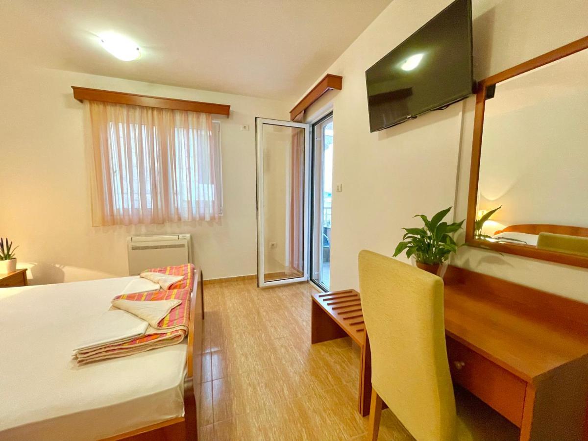 Apartments Boreta Becici Budva Exterior photo